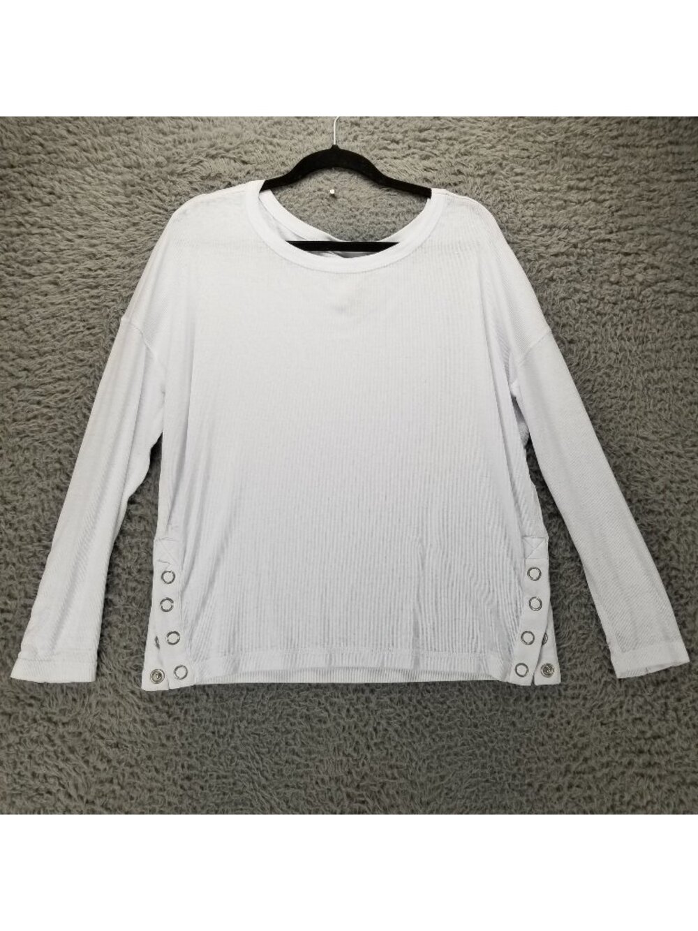 Chaser Shirt Womens Small White Lucasia Thermal Ribbed Long Sleeve Snap Blouse